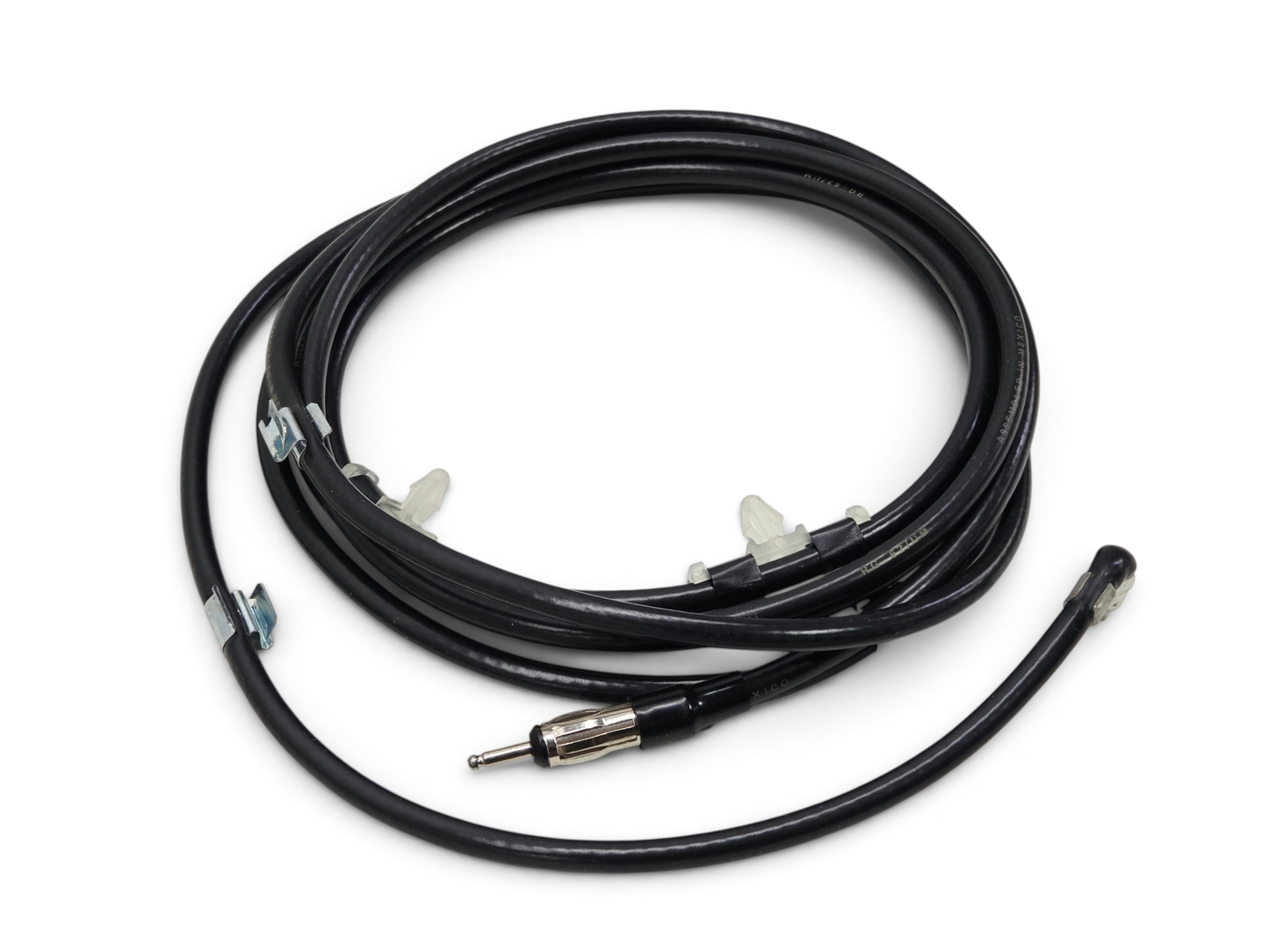 Send it Auto Parts OEM GM radio antenna cable extension for 1990-1992 Corvette C4 with black wiring and metal plug