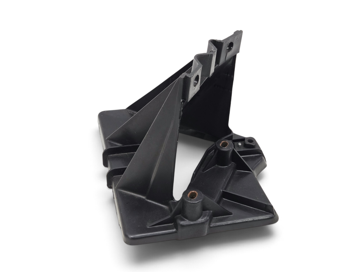 Send it Auto Parts black plastic battery hold down tray bracket for 1984-1996 Chevrolet Corvette OEM GM 14064574