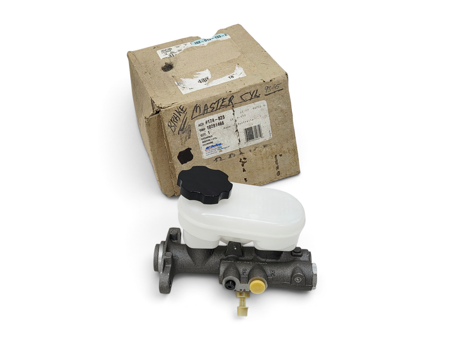 Send it Auto Parts OEM GM brake master cylinder for 1993-1995 Corvette C4 with original ACDelco box