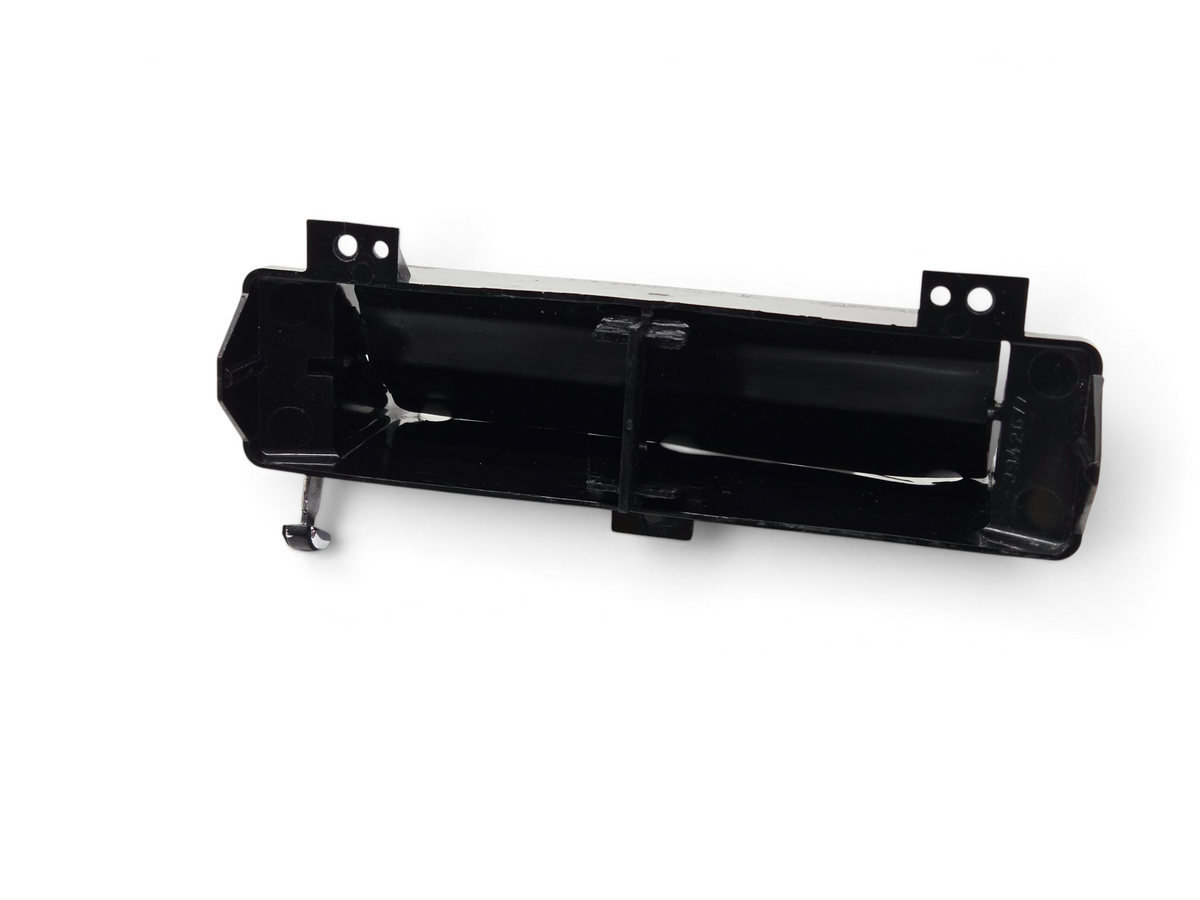 Send it Auto Parts OEM black center dash AC outlet with functional flapper for 1969-1976 Corvette C3