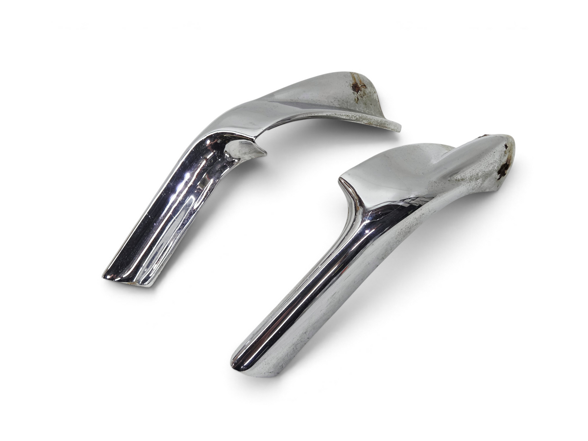 Send it Auto Parts pair of 1968-1969 Corvette C3 chrome front bumper guards showing rust, needing restoration