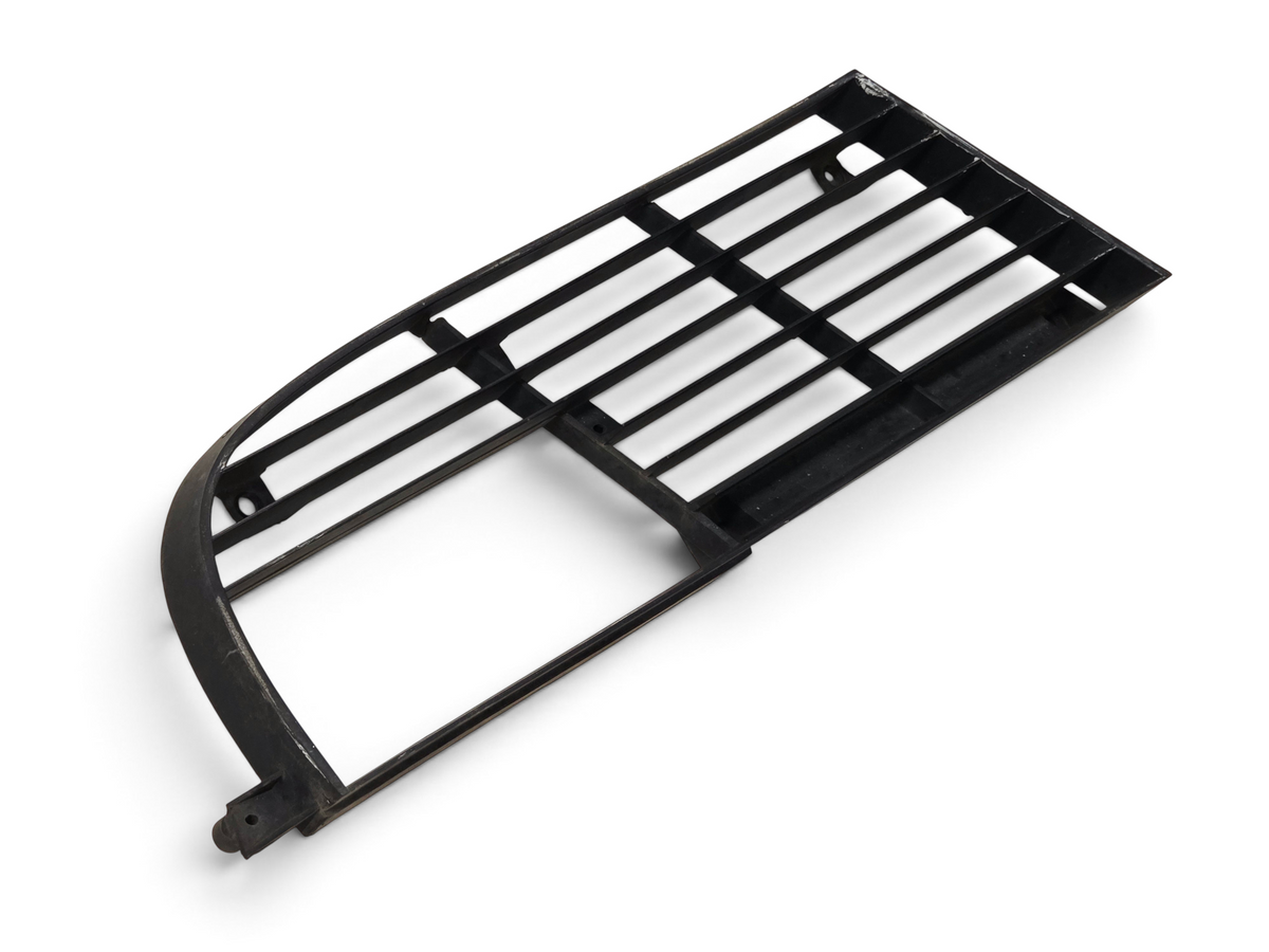 Send it Auto Parts OEM black left bumper grille for 1975-1979 Chevrolet Corvette C3
