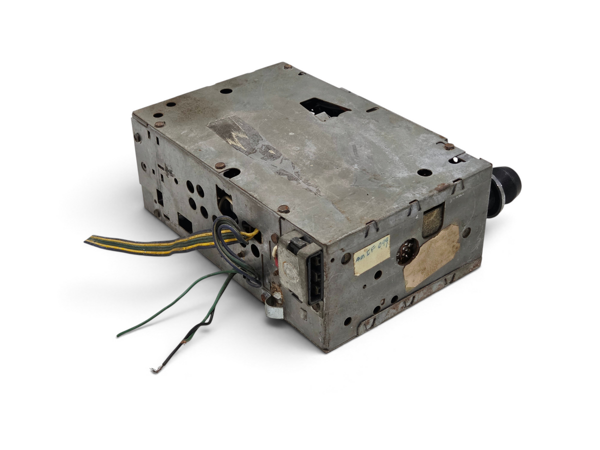 Send it Auto Parts OEM GM 1972-1976 Corvette C3 AM FM radio unit with original wiring and metal casing