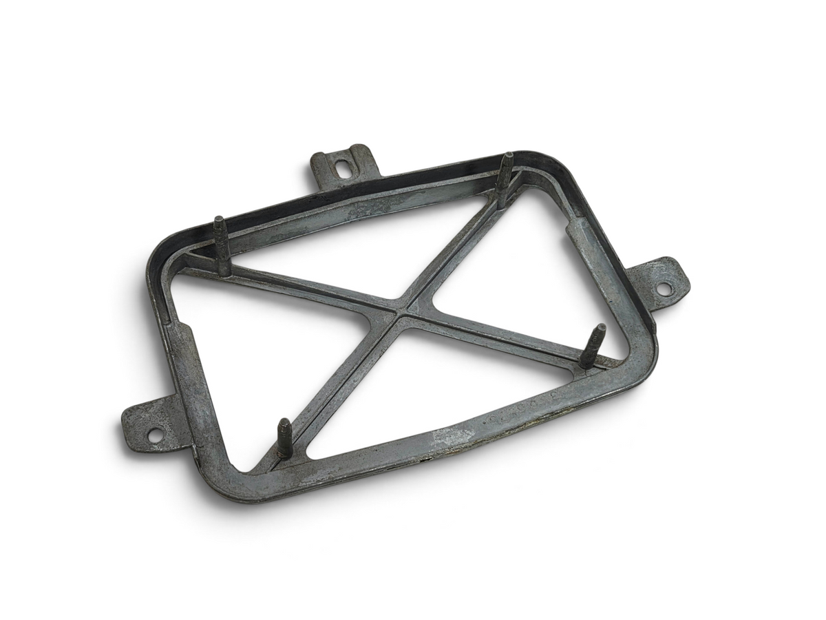 Send it Auto Parts OEM GM 3966575 front dash speaker mounting bracket for 1970-1977 Corvette C3 in black plastic