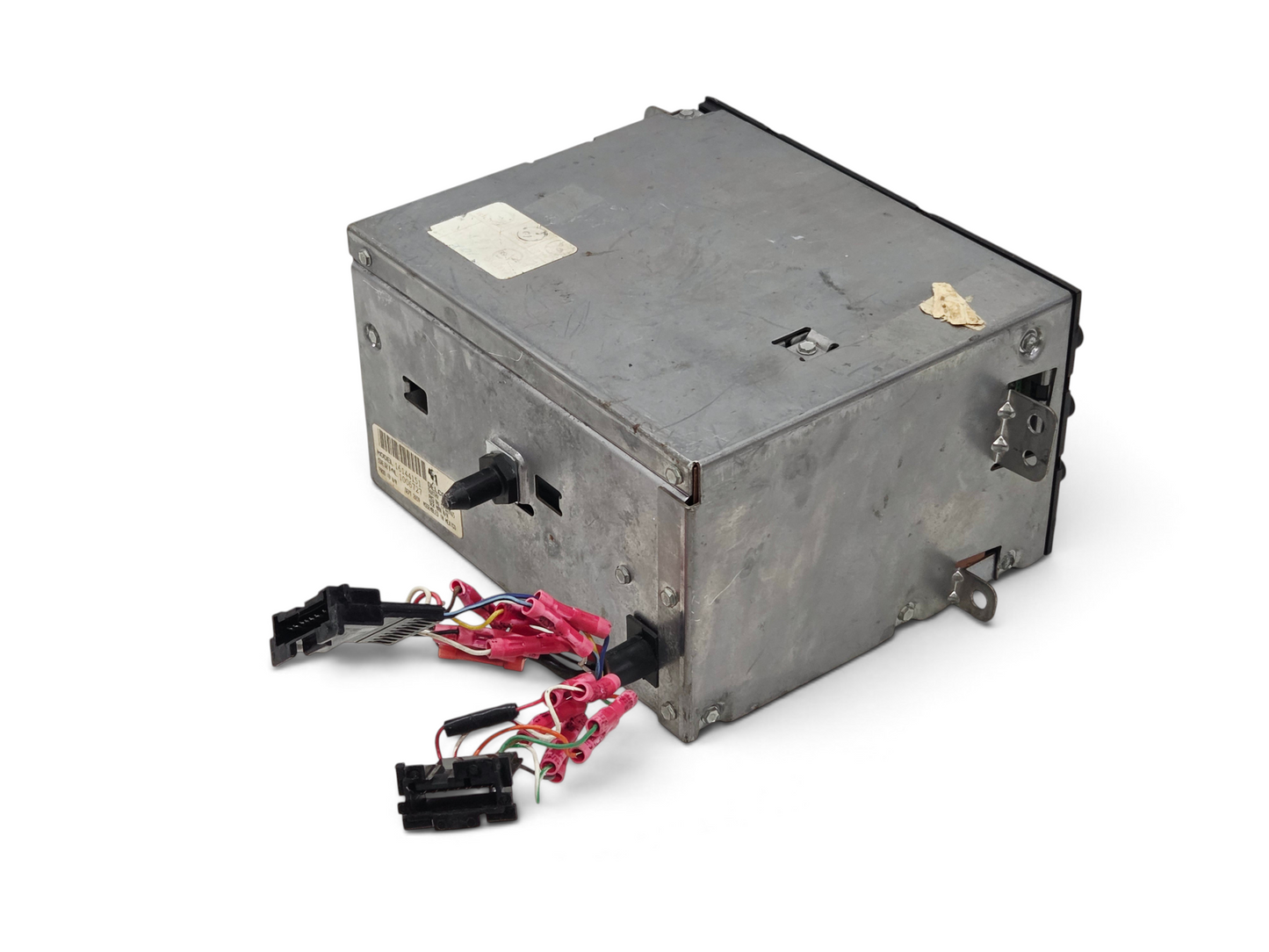 Send it Auto Parts OEM 1990-1991 Corvette C4 Bose radio unit with wiring harness for parts or repair
