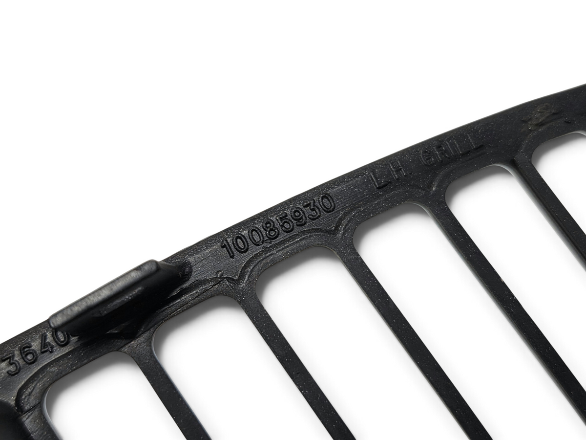 Send it Auto Parts OEM black plastic left dash air vent grille for 1990-1991 Corvette C4 with part number 10085930