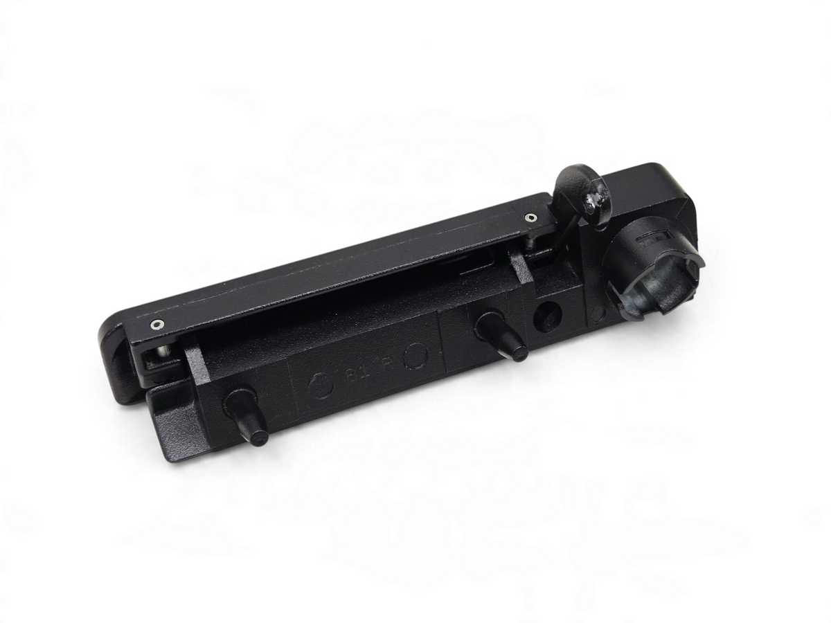 Send it Auto Parts OEM black passenger side outer door handle for 1984-1996 Chevrolet Corvette C4