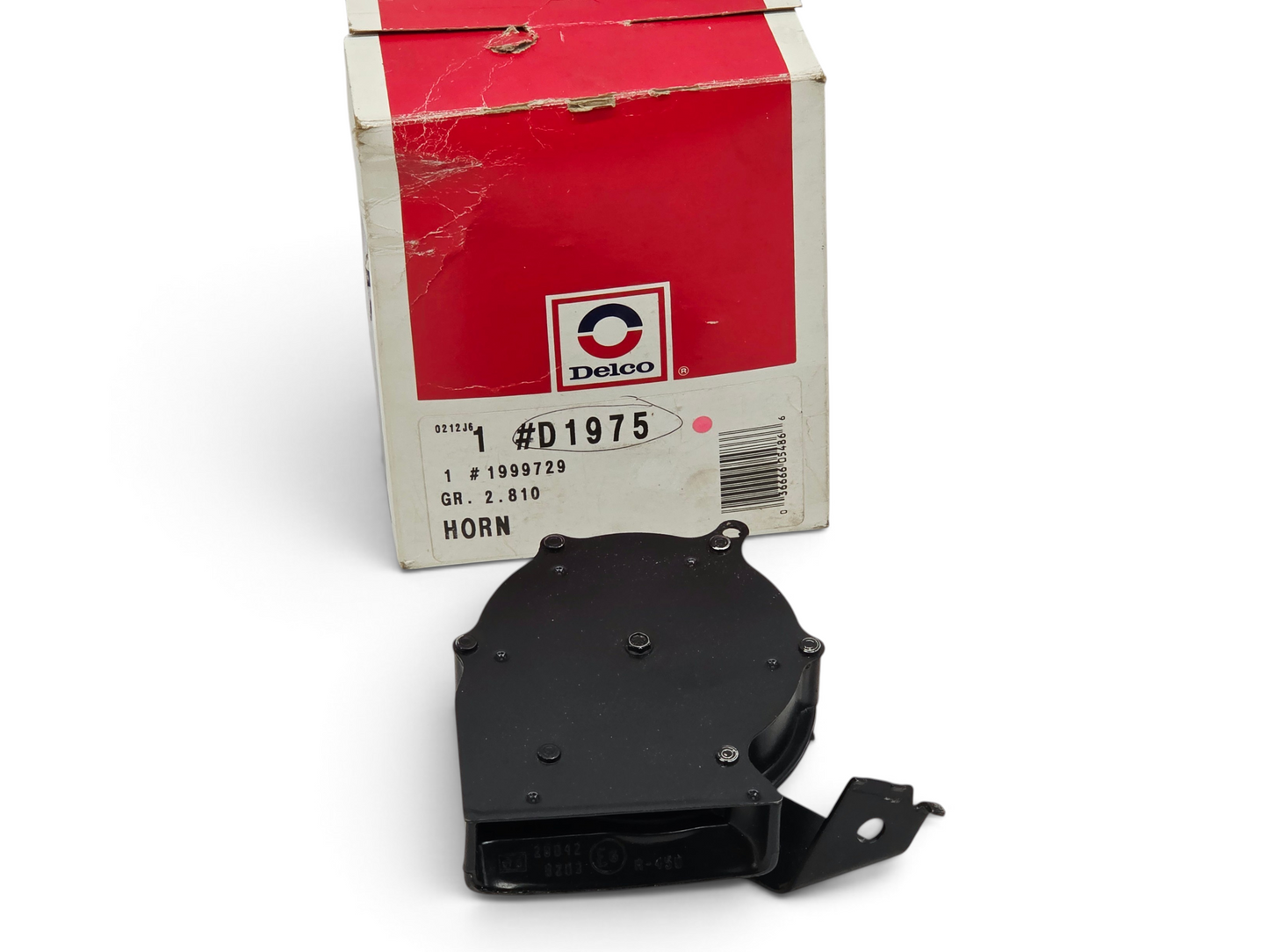 Send it Auto Parts OEM GM 1984-1986 Corvette C4 horn with original ACDelco box