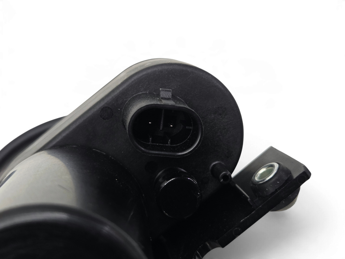 Send it Auto Parts OEM GM secondary vacuum pump for 1991-1995 Chevrolet Corvette C4 with electrical connector