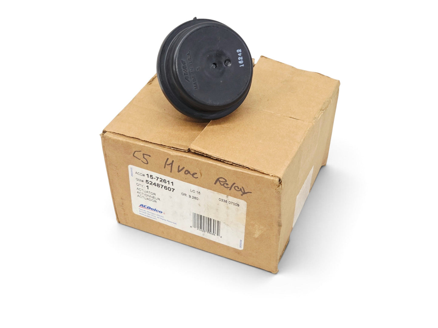Send it Auto Parts OEM GM vacuum door actuator for 1997-2004 Chevrolet Corvette C5 with original packaging