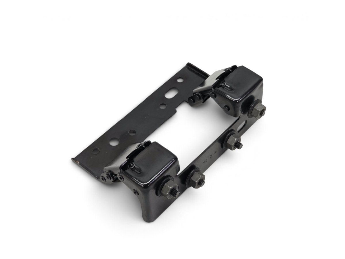 Send it Auto Parts OEM GM center console arm rest lid hinge for 2005-2013 Corvette C6 with gray hardware