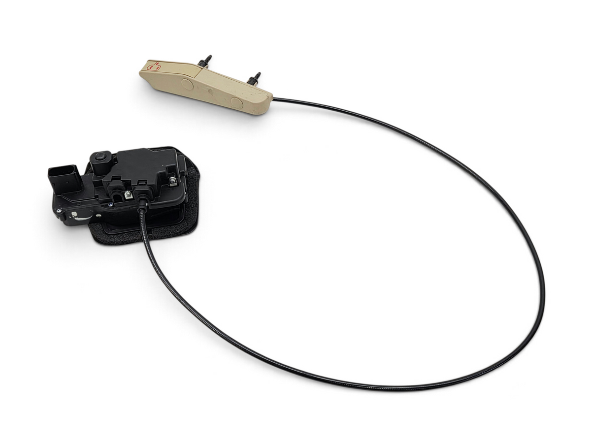 Send it Auto Parts OEM passenger side door lock actuator and cashmere emergency handle for 2005-2013 Corvette C6
