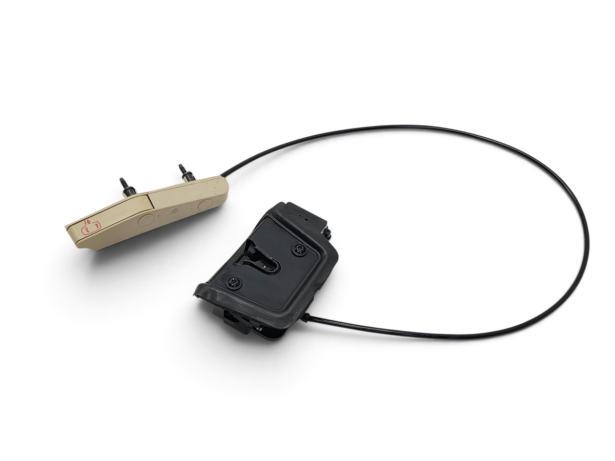 Send it Auto Parts OEM passenger side door lock actuator and cashmere emergency handle for 2005-2013 Corvette C6