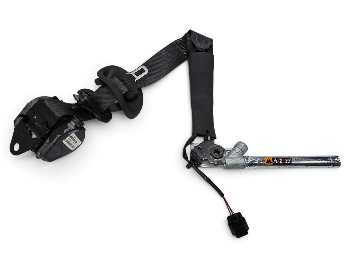 Send it Auto Parts OEM black right front seat belt with tensioner for 2013 Corvette C6