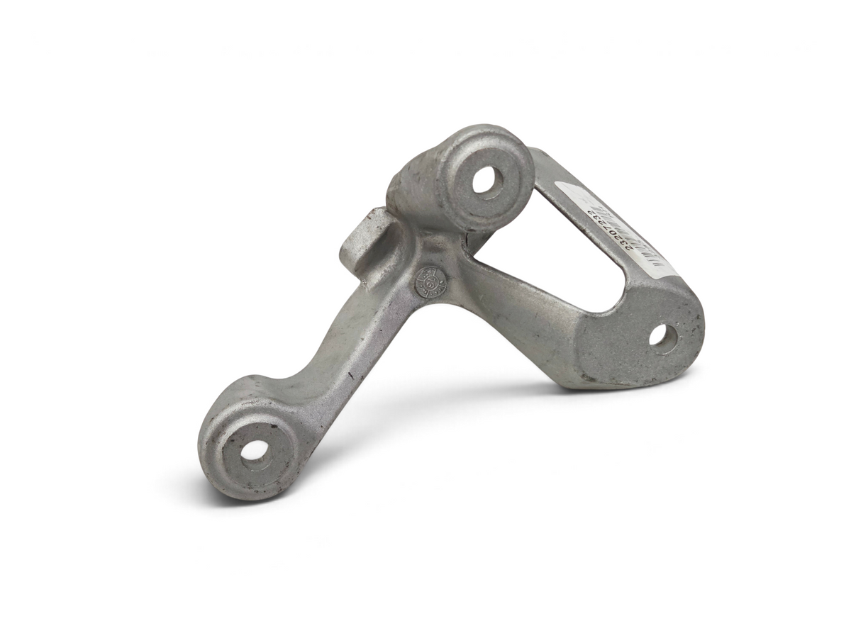 Send it Auto Parts OEM GM passenger engine motor mount for 2014-2019 Chevy Corvette C7, silver metal bracket