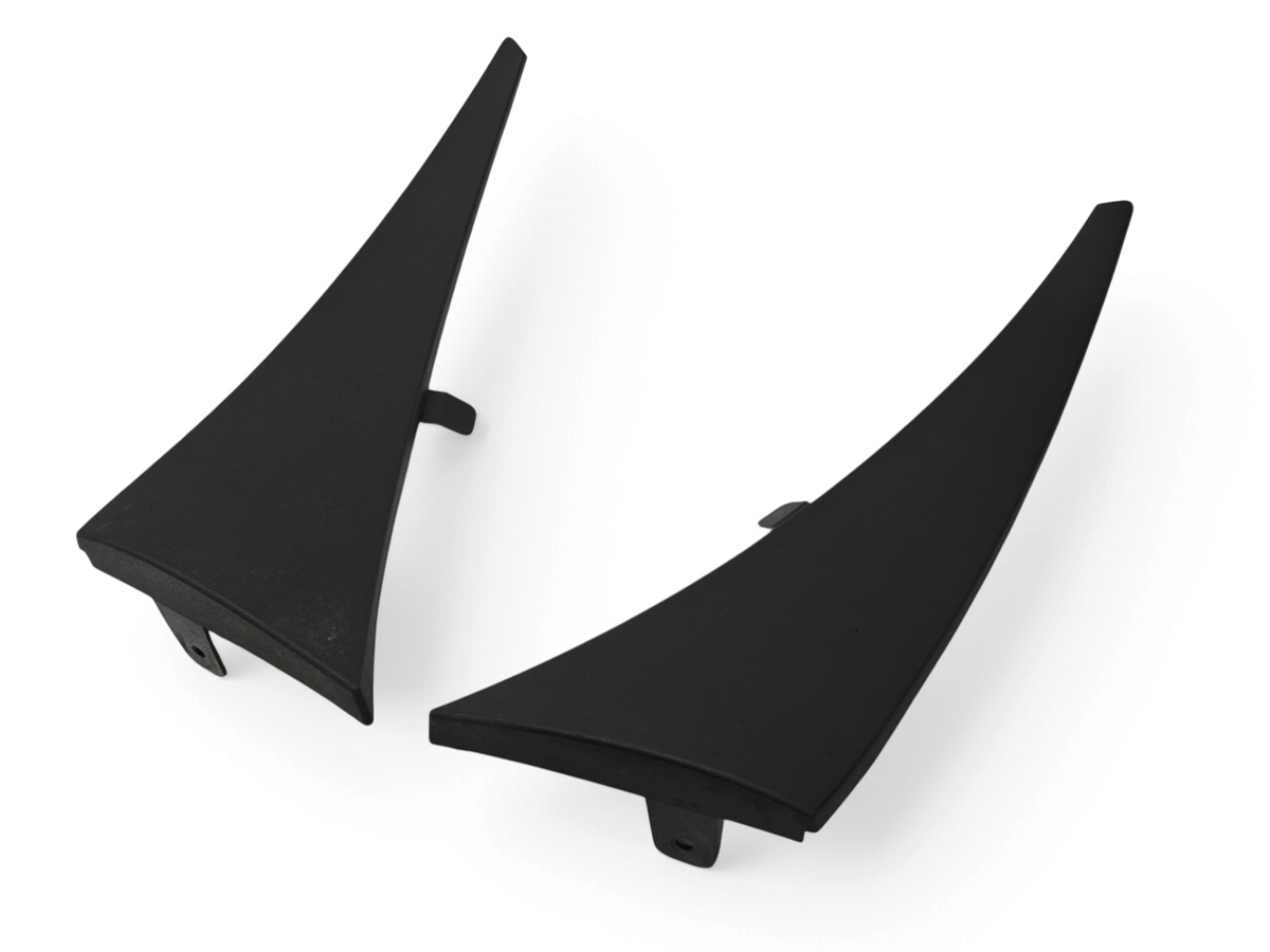 Send it Auto Parts OEM black front wheel splash guards for 2014-2019 Chevrolet Corvette C7 Stingray Z06