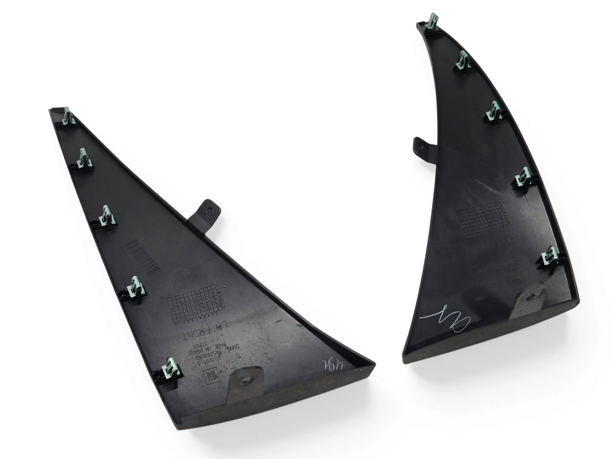 Send it Auto Parts OEM black plastic front wheel splash guards for 2014-2019 Chevrolet Corvette C7