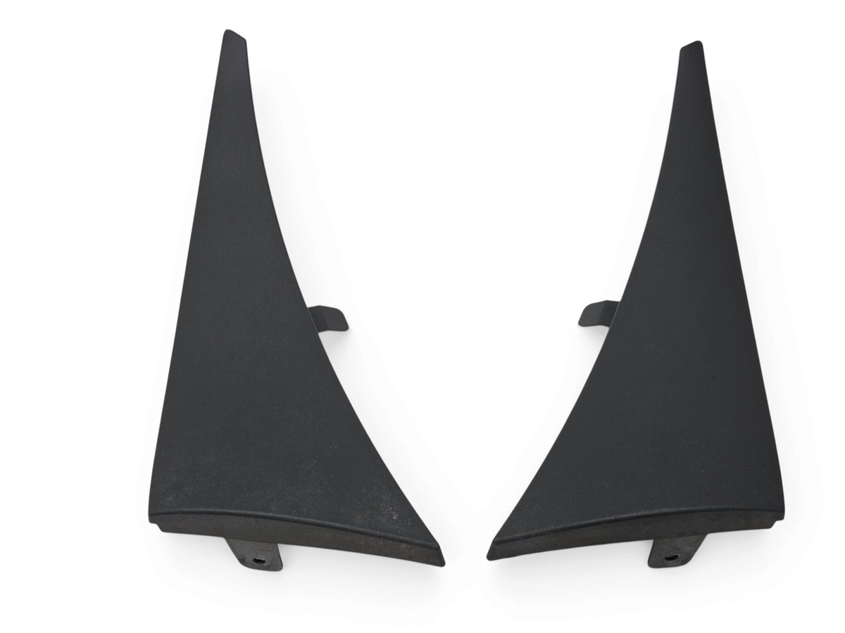 Send it Auto Parts OEM black front wheel splash guard flares for 2014-2019 Chevrolet Corvette C7