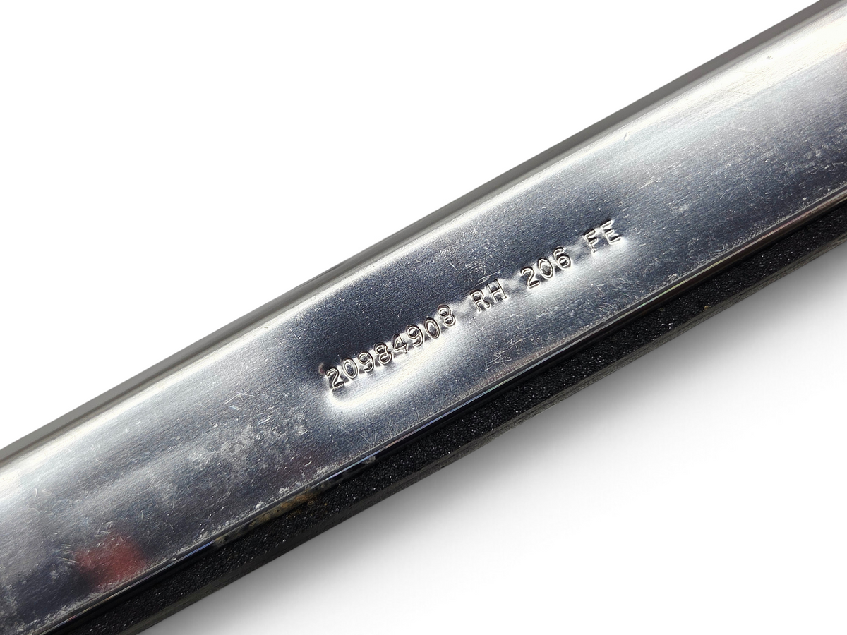 Send it Auto Parts OEM GM Corvette C7 targa roof weatherstrip seal with part number 20984908 stamped on metal channel