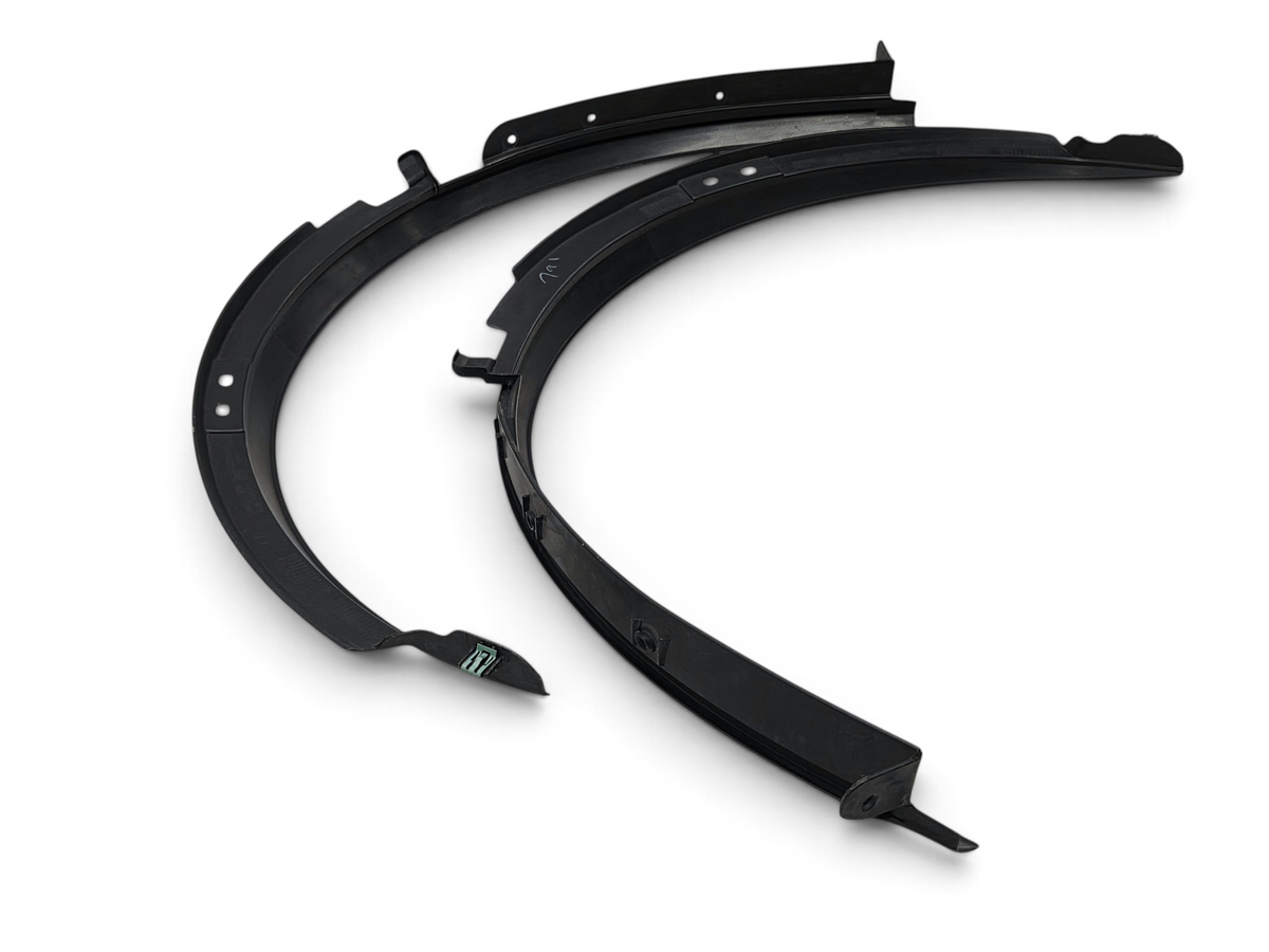 Send it Auto Parts OEM black plastic front wheel opening moldings for 2015-2019 Chevrolet Corvette C7 Z06 Grand Sport