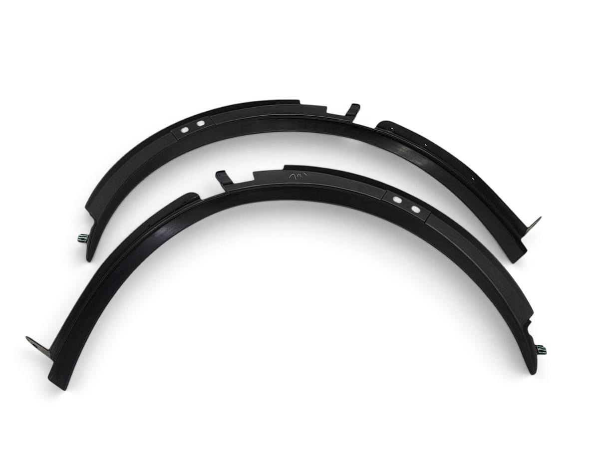 Send it Auto Parts OEM black plastic front wheel opening moldings for 2015-2019 Chevrolet Corvette C7 Z06 Grand Sport