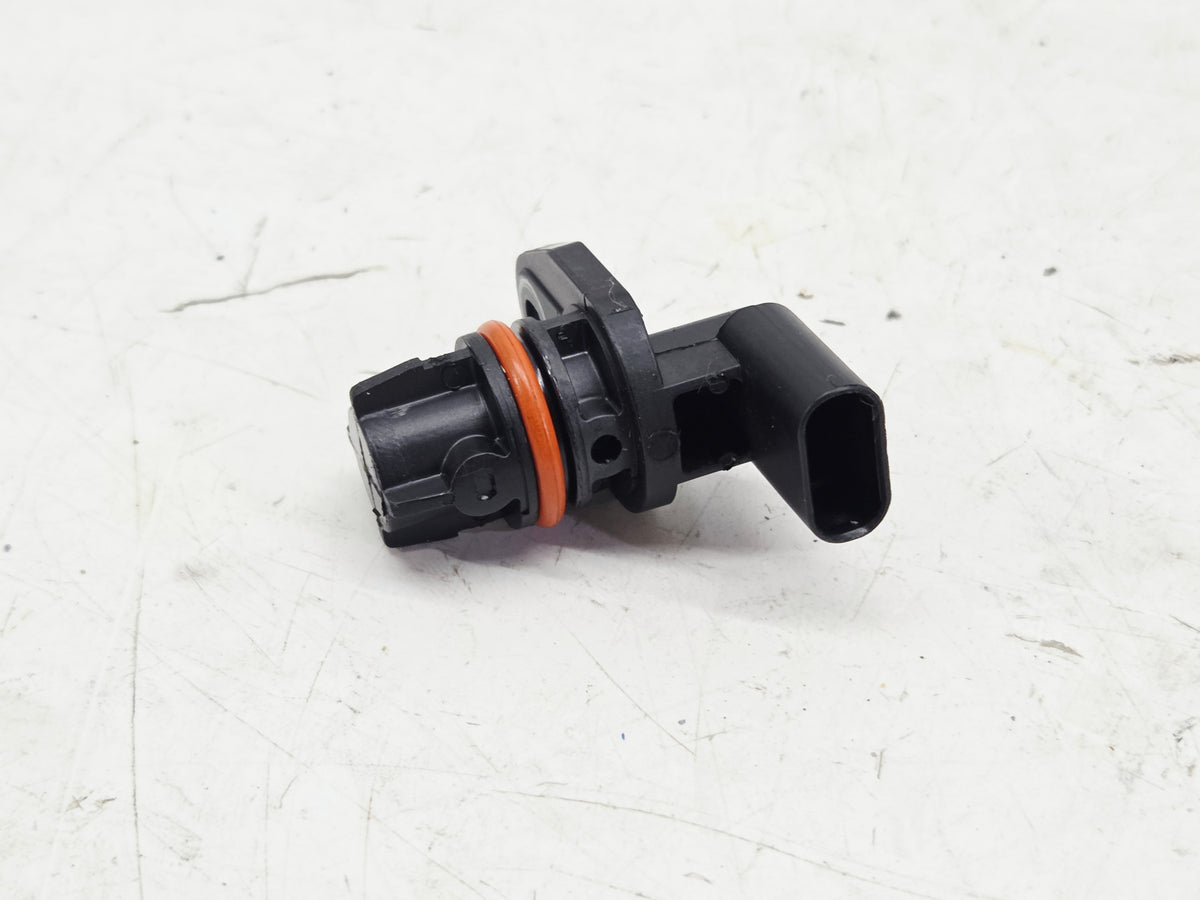 Send it Auto Parts OEM GM camshaft position sensor for 2020-2026 Corvette C8 6.2L V8 engine with orange rubber seal