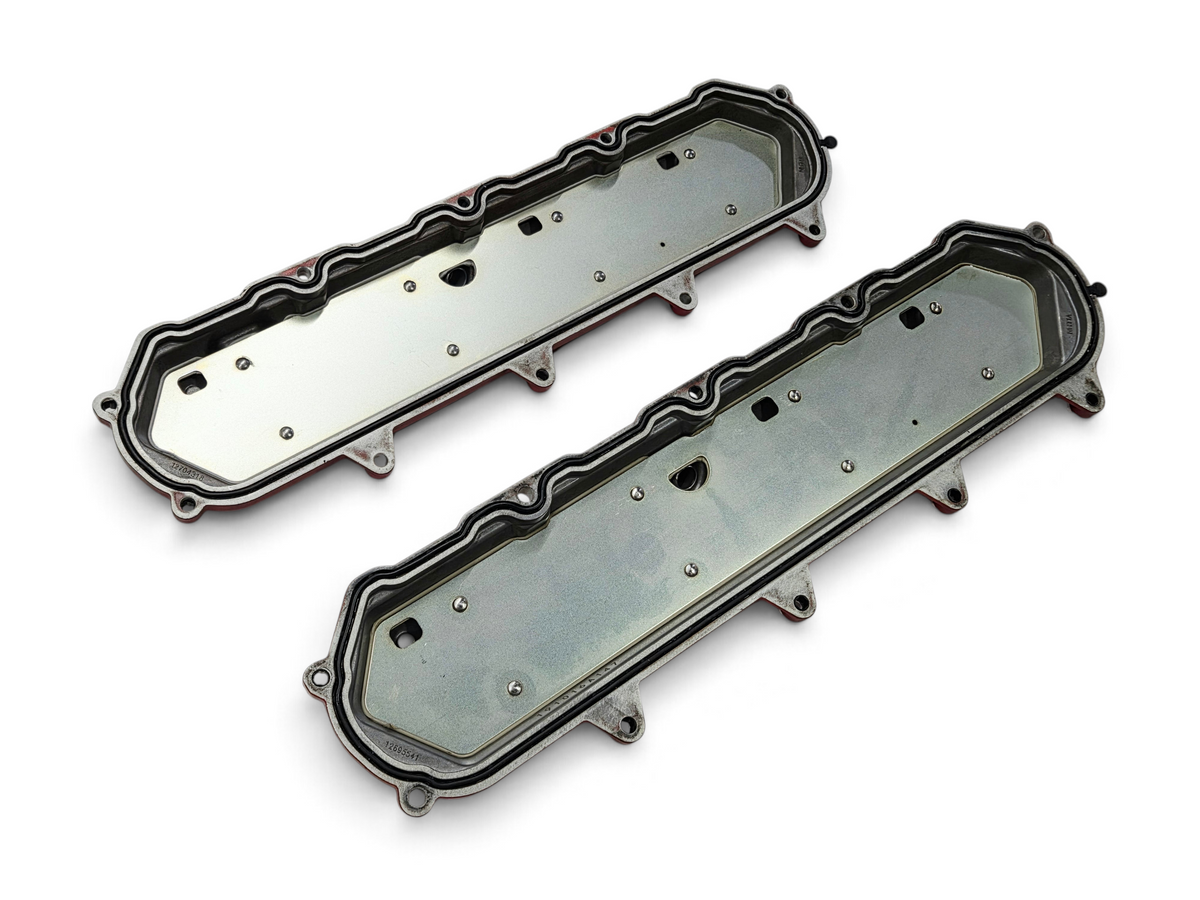 Send it Auto Parts OEM GM valve covers for 2020-2026 Chevy Corvette C8 6.2L LT2 engine, showing underside view.