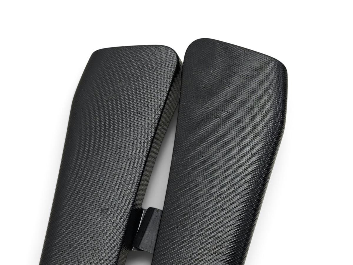 Send it Auto Parts OEM GM black textured front wheel opening moldings for Corvette C8 Z06, E-Ray, and ZR1 models.