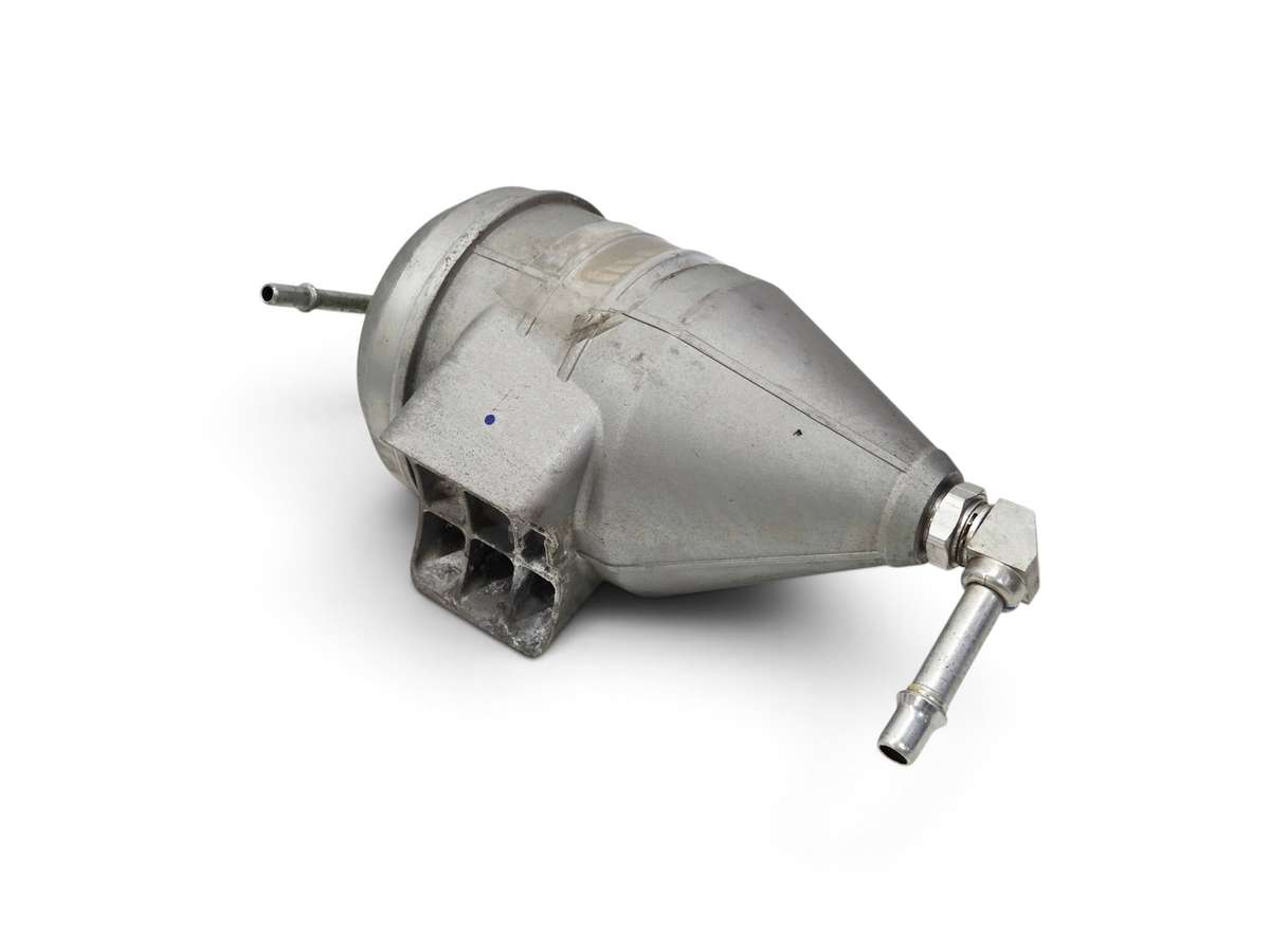 Send it Auto Parts OEM GM dry sump auxiliary oil tank for Chevrolet Corvette C6 and C7 models, silver metal finish.