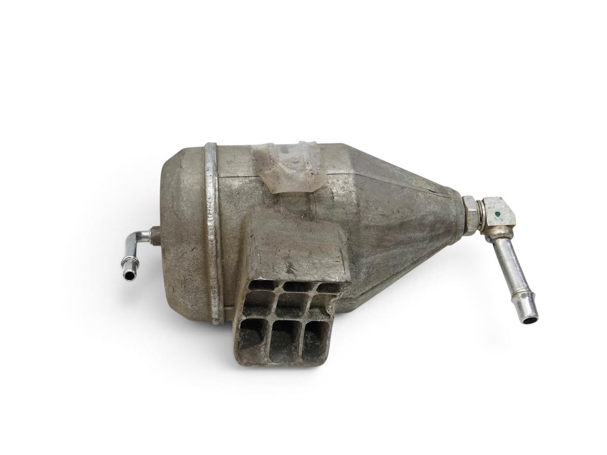 Send it Auto Parts OEM GM dry sump auxiliary oil tank for Chevrolet Corvette C6 and C7 models