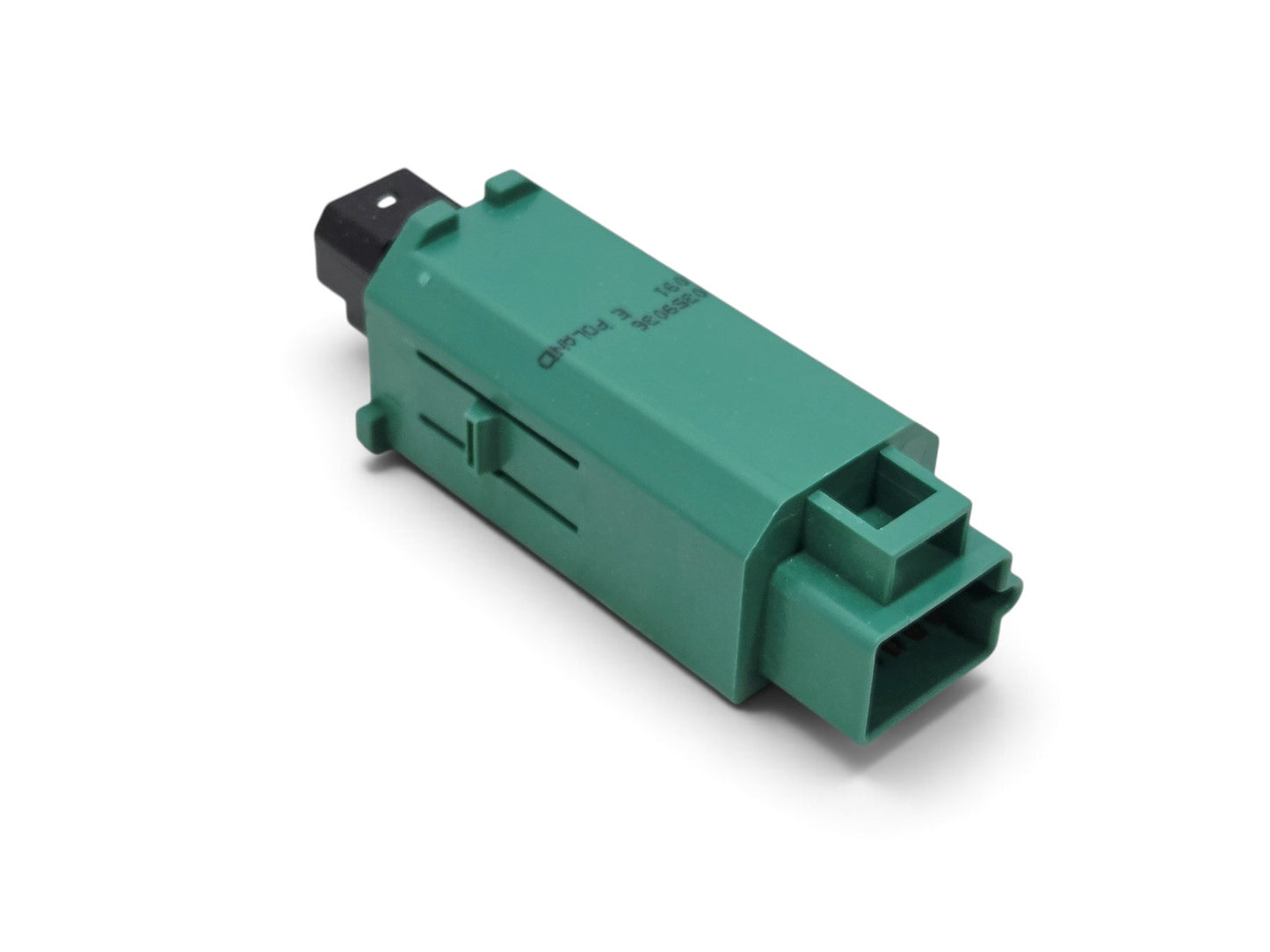 Send it Auto Parts OEM GM hazard switch for 1997-2004 Chevy Corvette C5 in green plastic housing