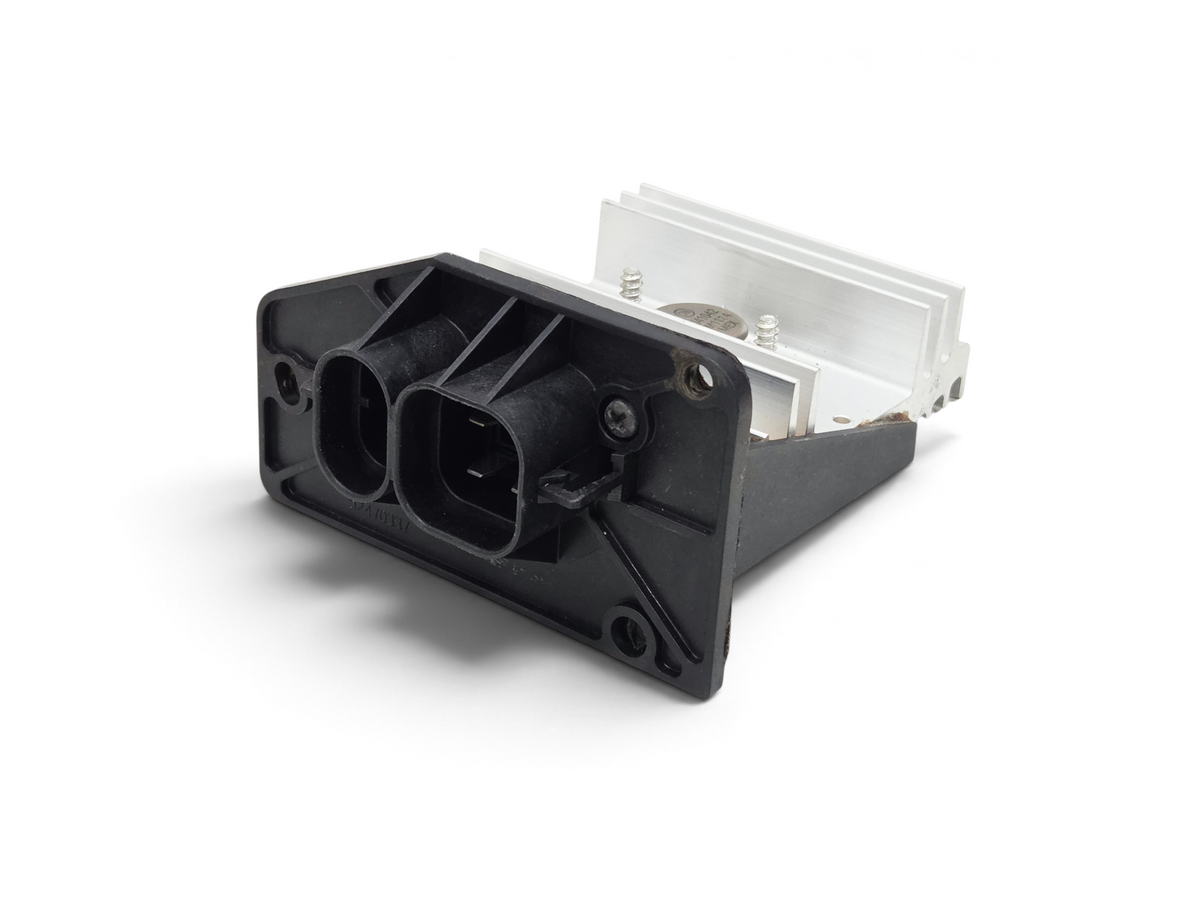 Send it Auto Parts OEM GM HVAC heater blower control module for 1990-1992 Chevrolet Corvette C4 with metal heatsink