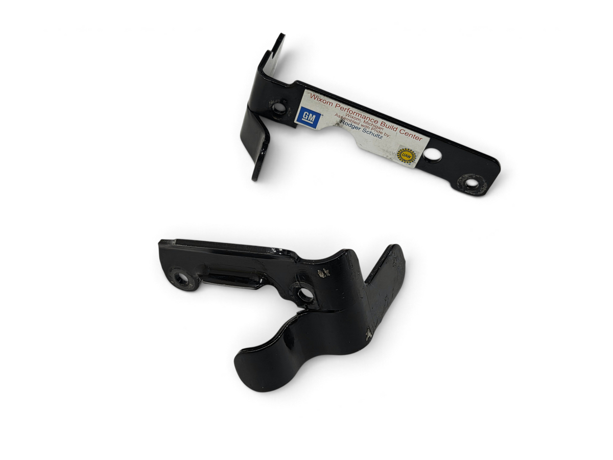 Send it Auto Parts OEM GM Corvette C6 Z06 LS7 intake manifold brackets with Wixom Performance Build Center label