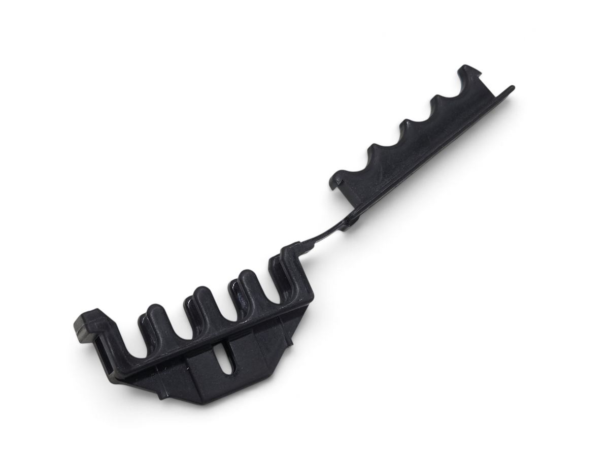 Send it Auto Parts OEM black plastic spark plug wire clip retainer for 1992-1996 Corvette C4