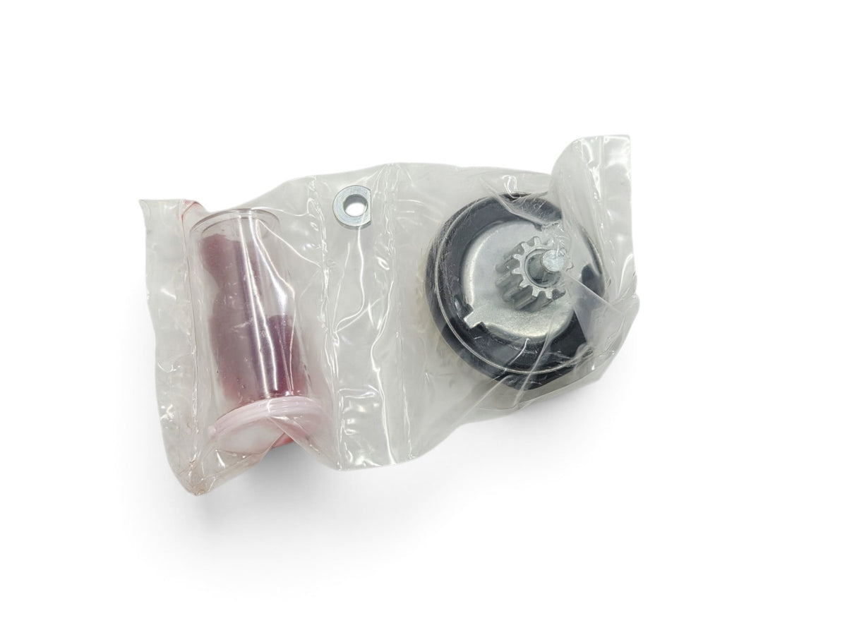 Send it Auto Parts power window motor gear kit for 1963-1982 Corvette C2 C3 with nylon gear, metal gear, and lube