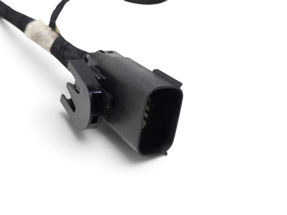 Send it Auto Parts OEM right fuel injector harness for GM L84, L87, and L8T engines, featuring a black plastic connector.