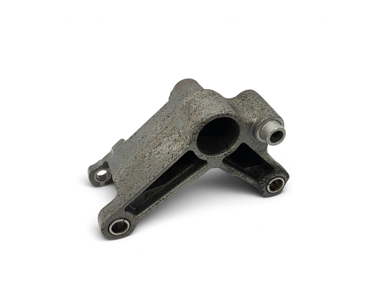 Send it Auto Parts OEM GM alternator bracket for Pontiac G8 and Chevy Caprice SS, cast metal engine component