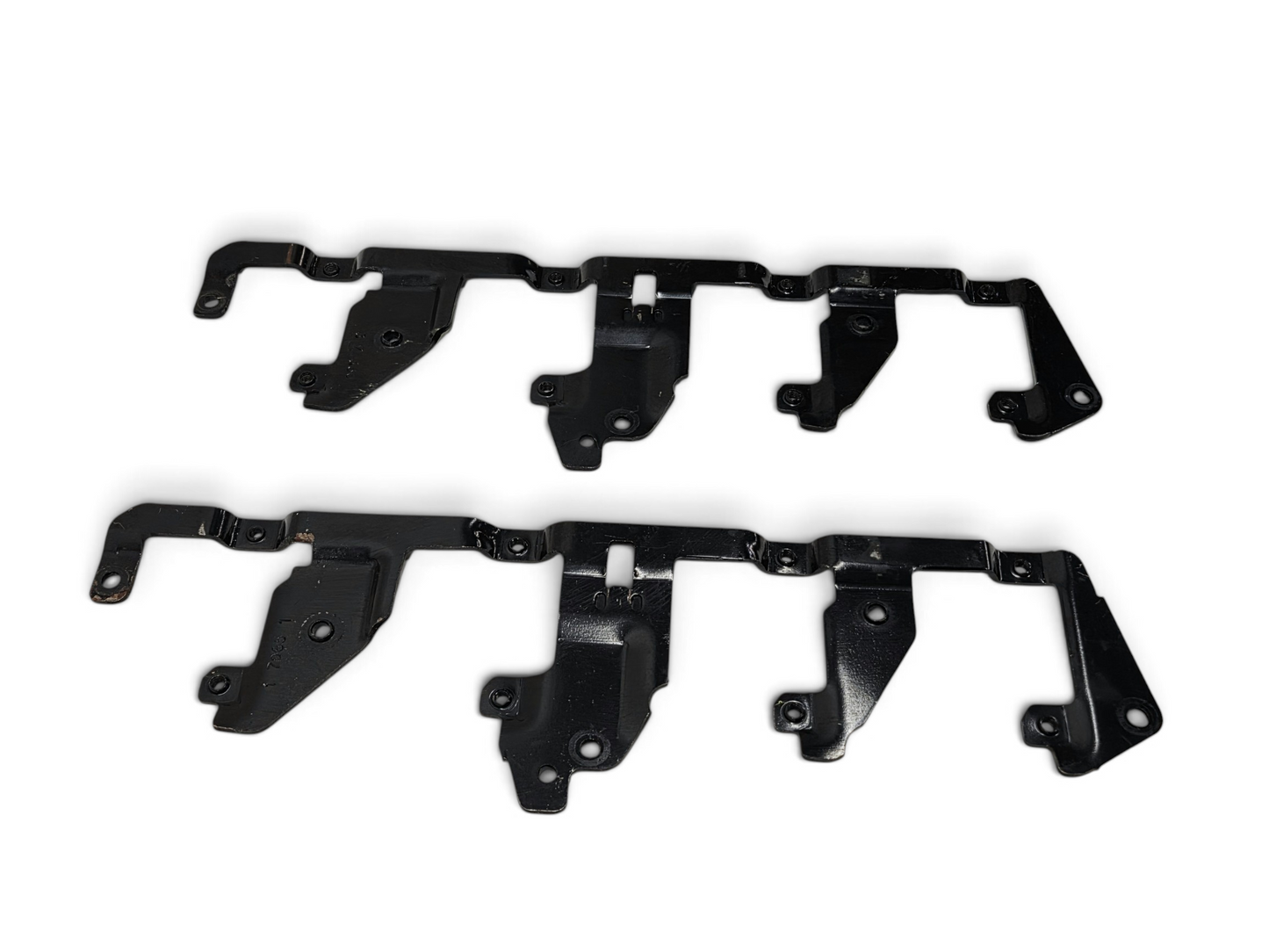 Send it Auto Parts pair of black OEM GM ignition coil brackets for LS series engines, part number 12580353.
