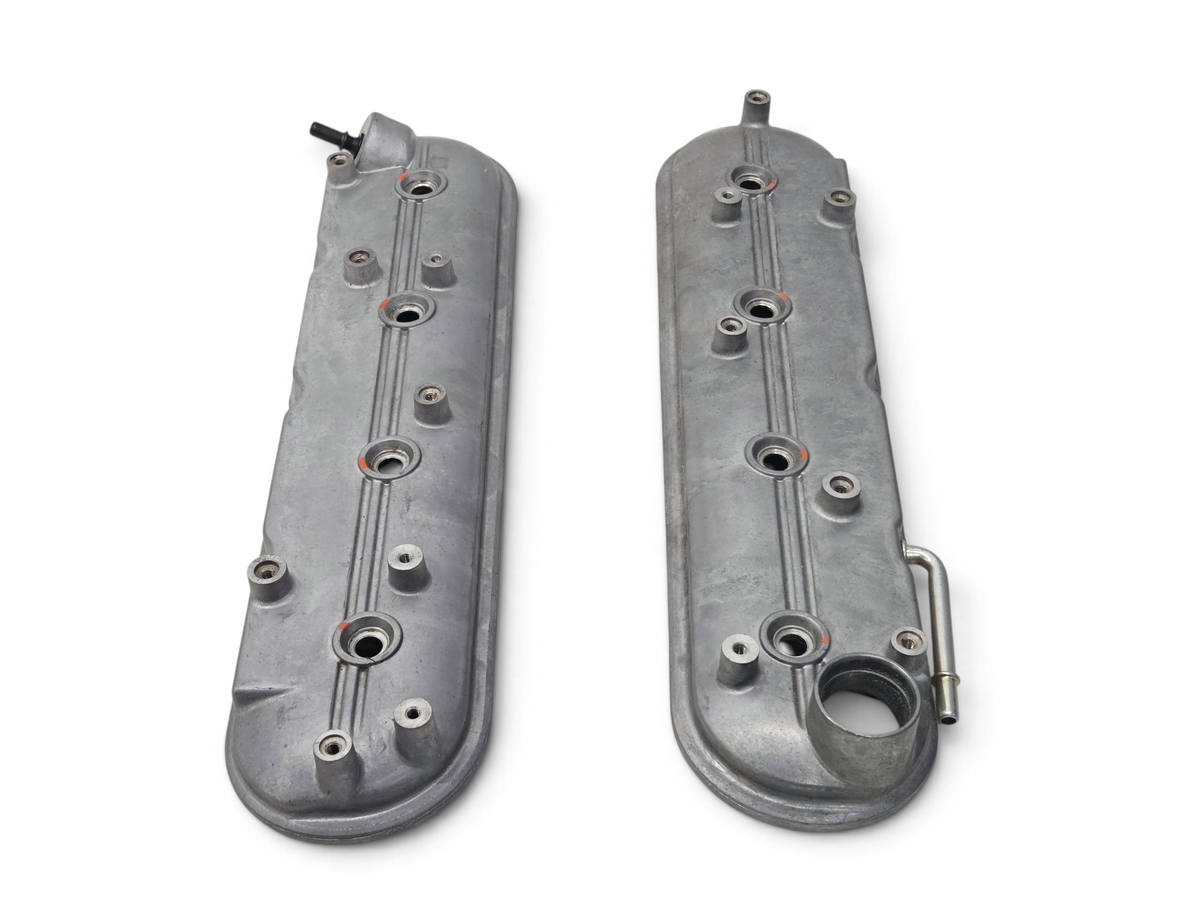 Send it Auto Parts OEM GM LS Gen IV rocker arm valve covers in silver metal with mounting bolts