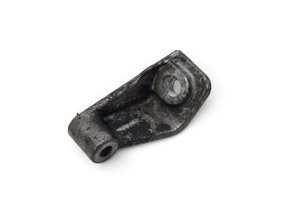 Send it Auto Parts OEM GM LS1 LS2 alternator bracket for 1998-2006 Camaro, Firebird, and GTO engines.