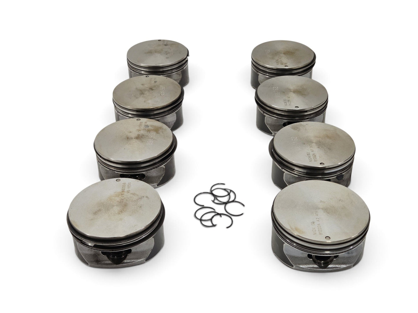 Send it Auto Parts set of 8 OEM GM LS3 6.2L flat top pistons with pins and clips for V8 engines