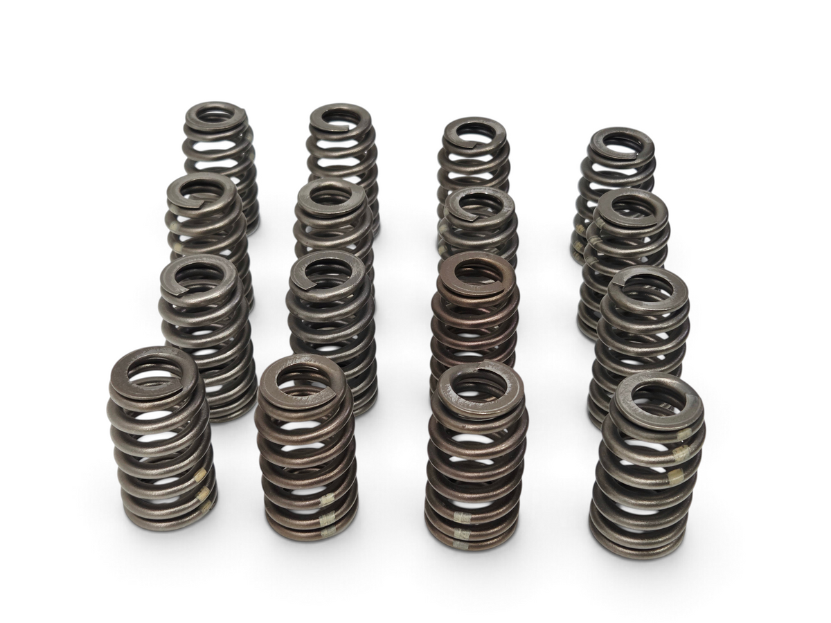 Send it Auto Parts set of 16 OEM beehive valve springs for Chevrolet Corvette C6 Z06 LS7 7.0L V8 engine