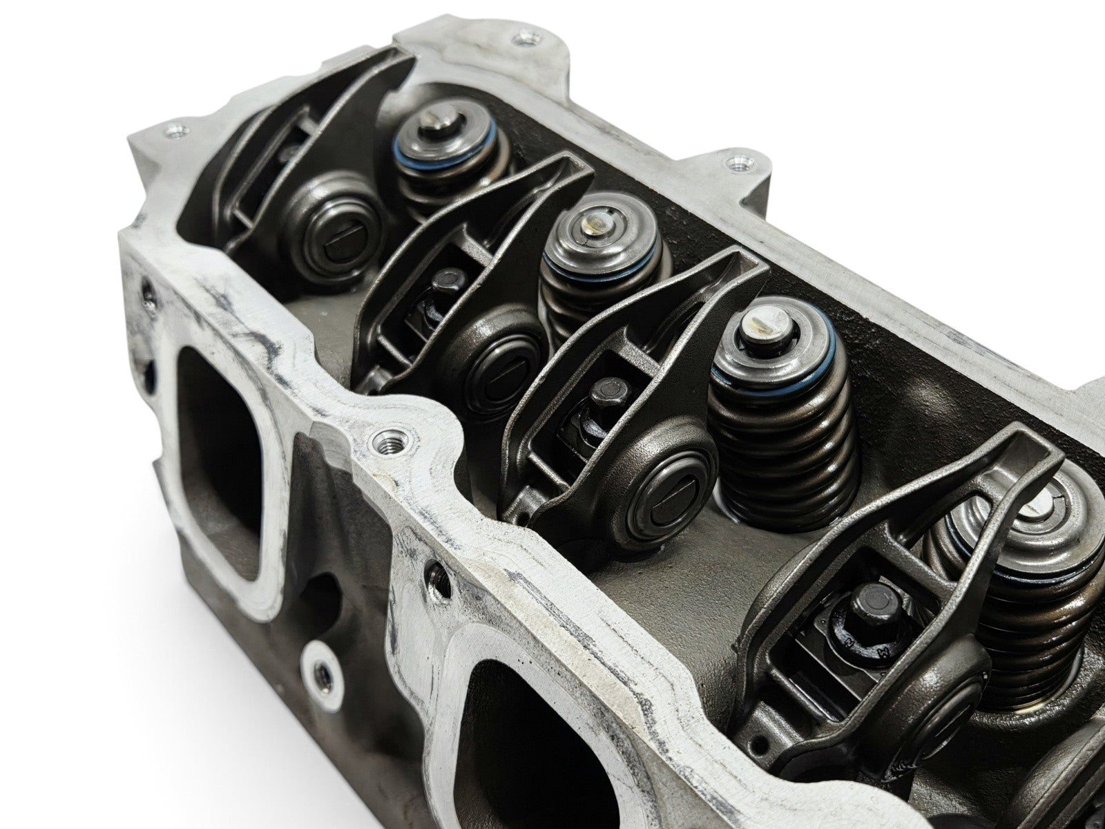 Send it Auto Parts OEM GM LT4 6.2L cylinder heads with valve train components and lash caps for Corvette and Camaro.