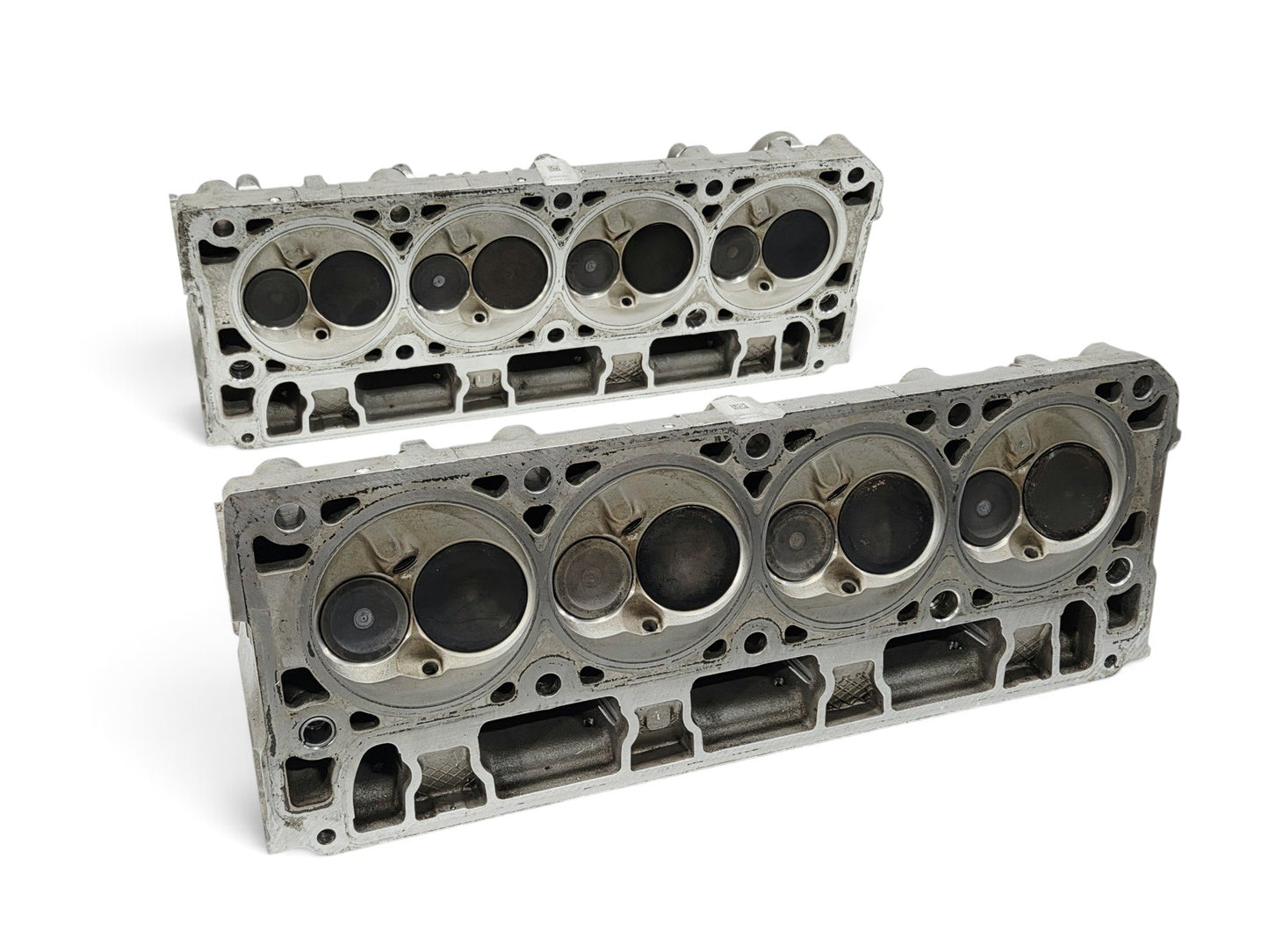 Send it Auto Parts OEM GM LT4 6.2L cylinder heads for Corvette and Camaro with large injector holes and lash caps.