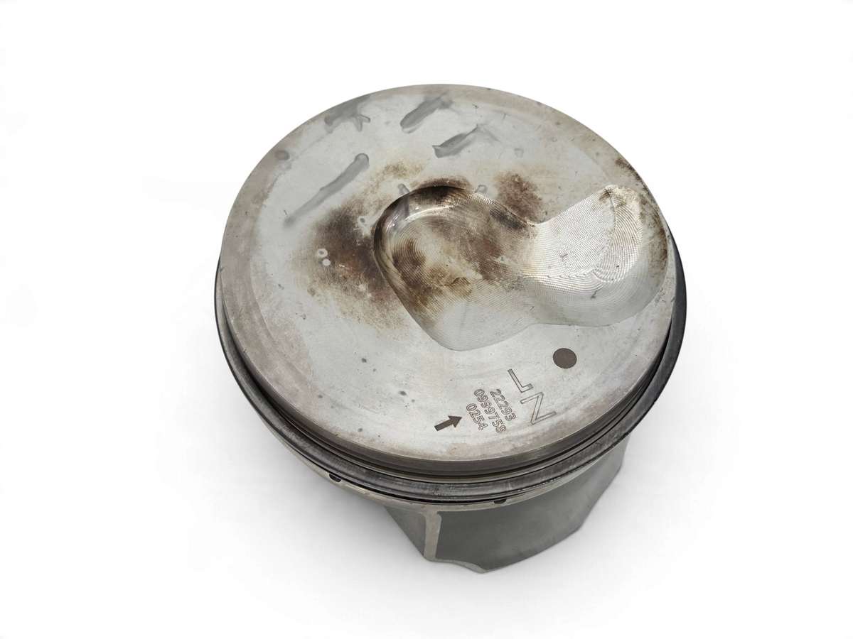 Send it Auto Parts OEM GM LT4 6.2L supercharged engine piston for Corvette and Camaro with pin and clips
