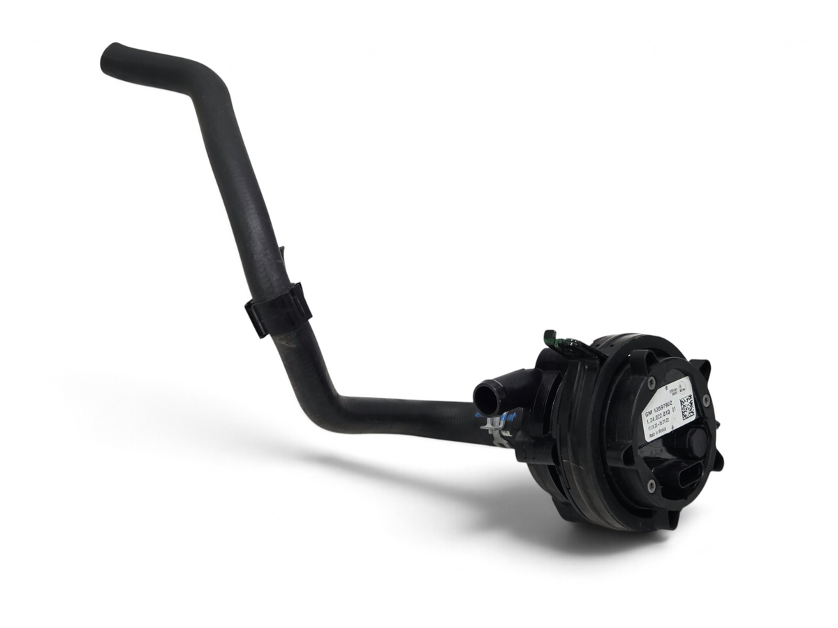 Send it Auto Parts OEM intercooler pump with attached hose for LT4 Camaro ZL1 and Cadillac CTSV engines.