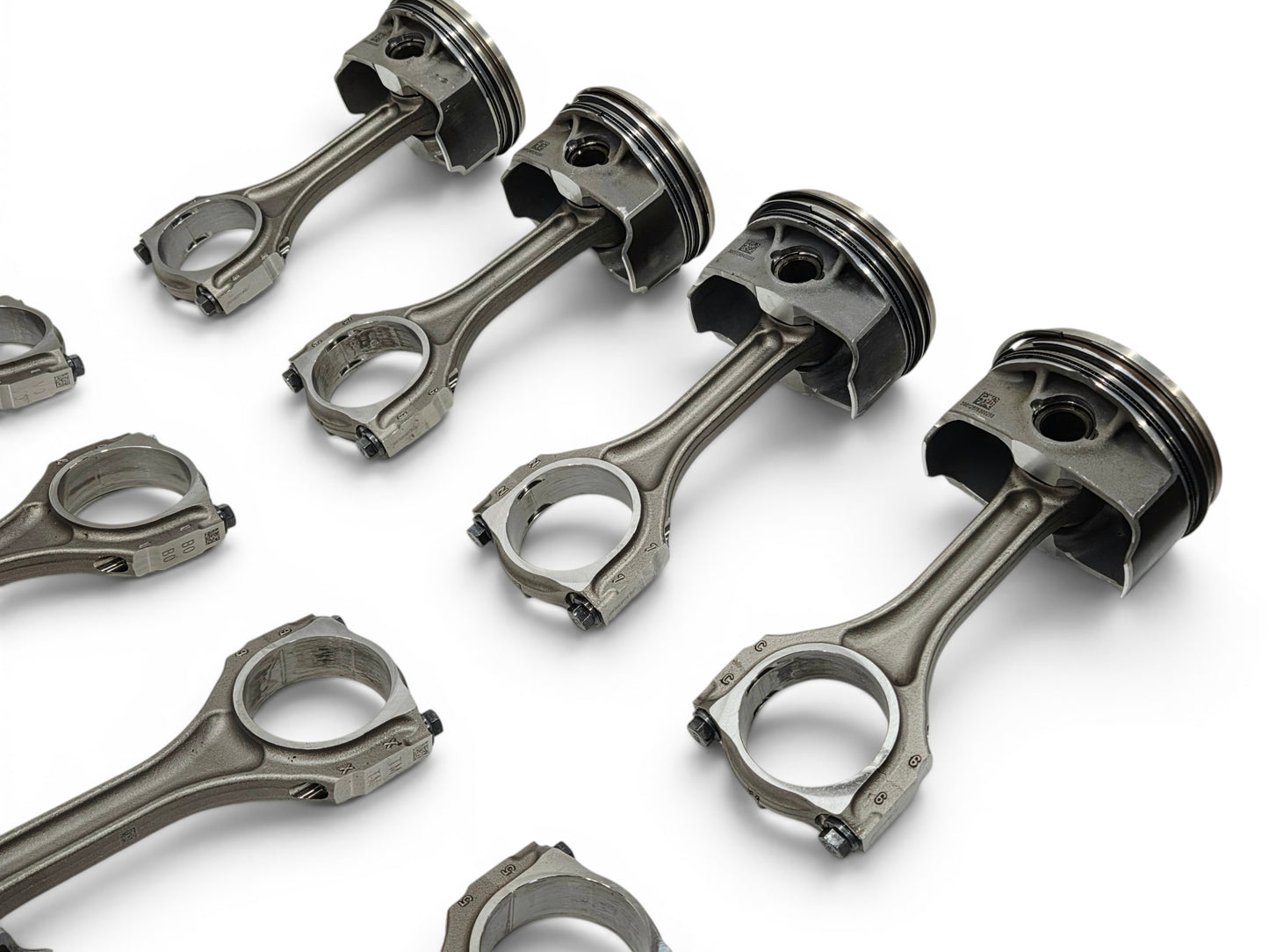 Send it Auto Parts OEM GM LT4 6.2L supercharged engine pistons and upgraded Pankl connecting rods set.