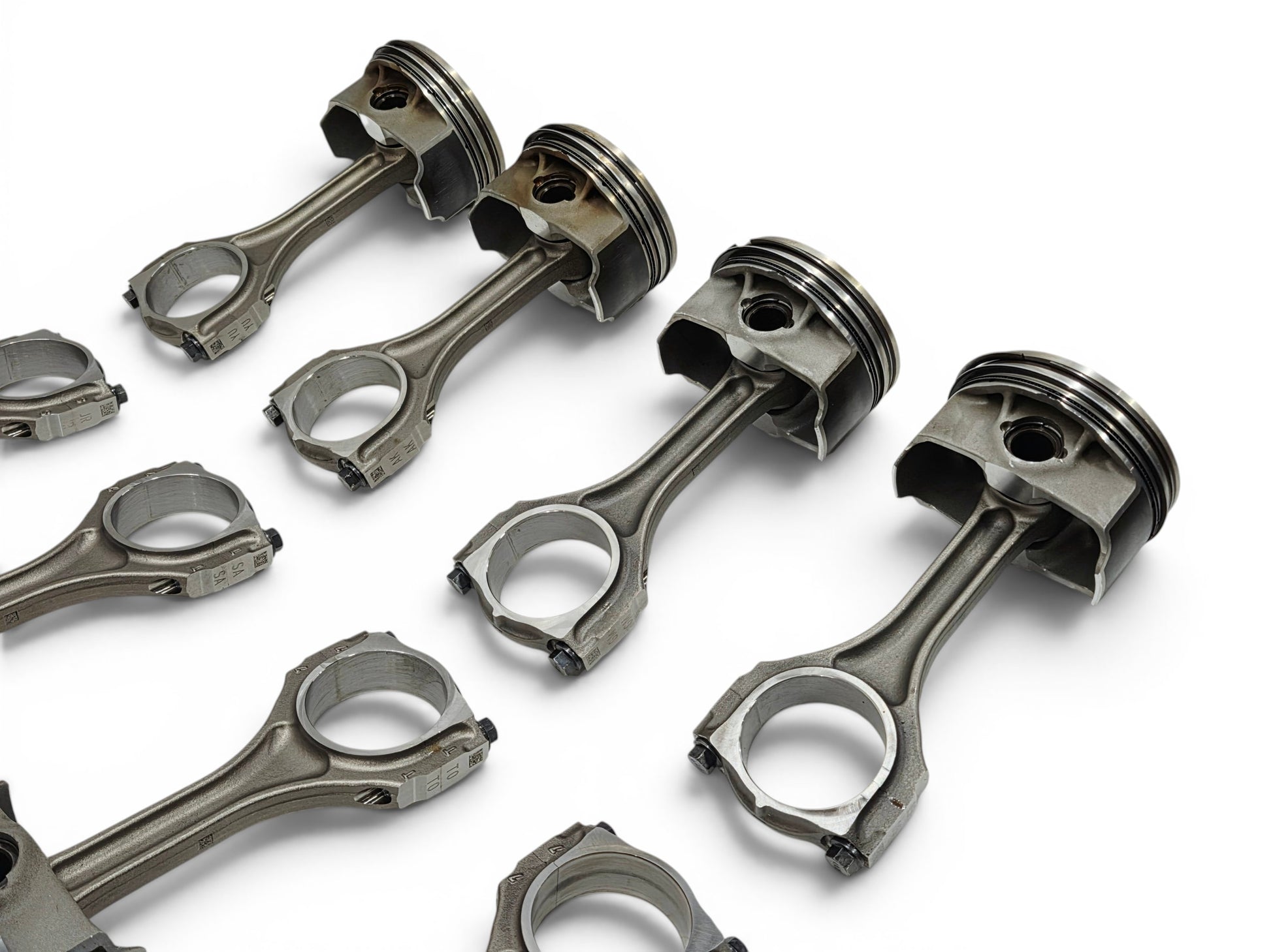 Send it Auto Parts OEM GM LT4 6.2L supercharged engine pistons and upgraded Pankl connecting rods set