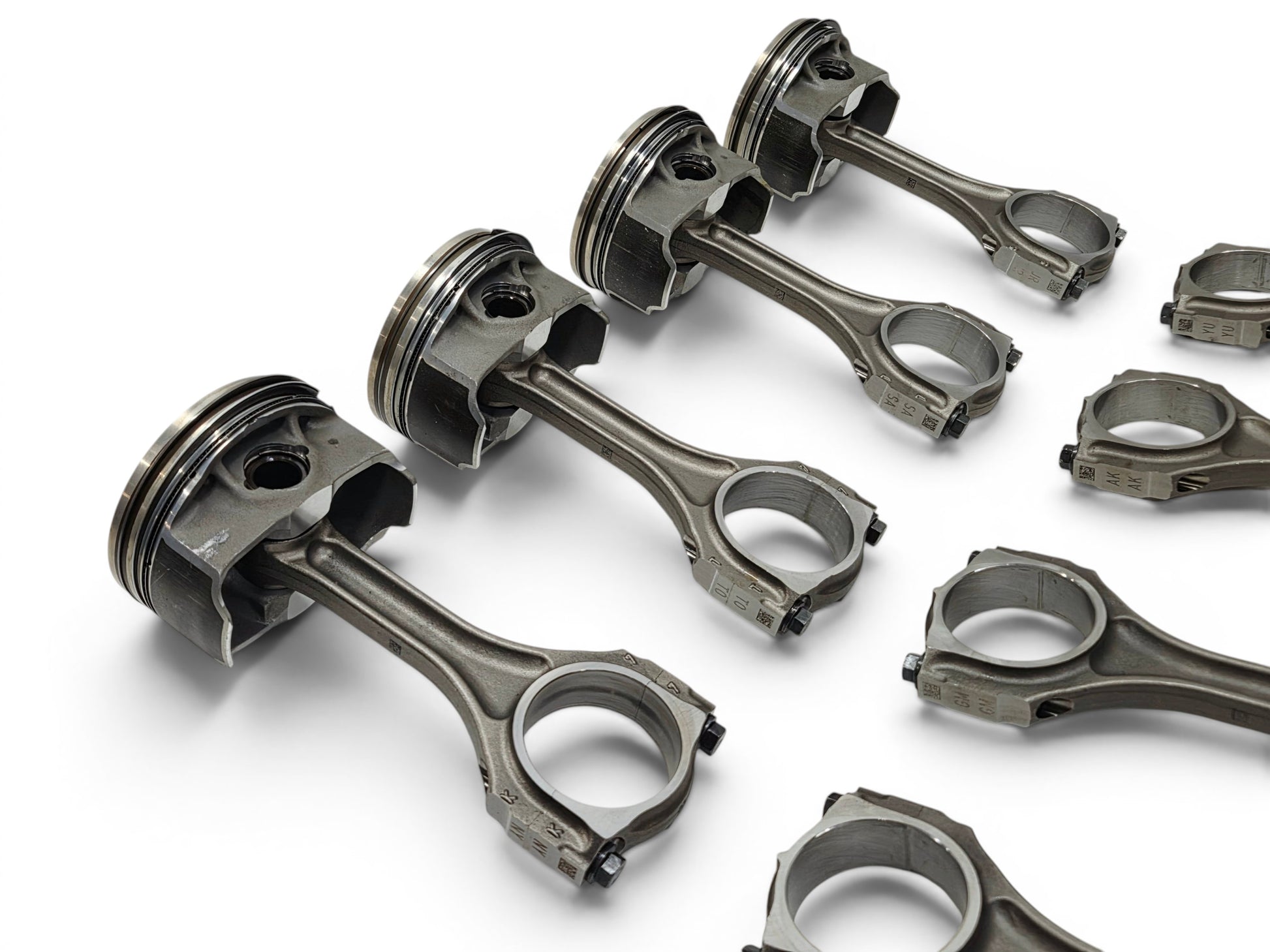 Send it Auto Parts OEM GM LT4 6.2L supercharged engine pistons and upgraded Pankl connecting rods set