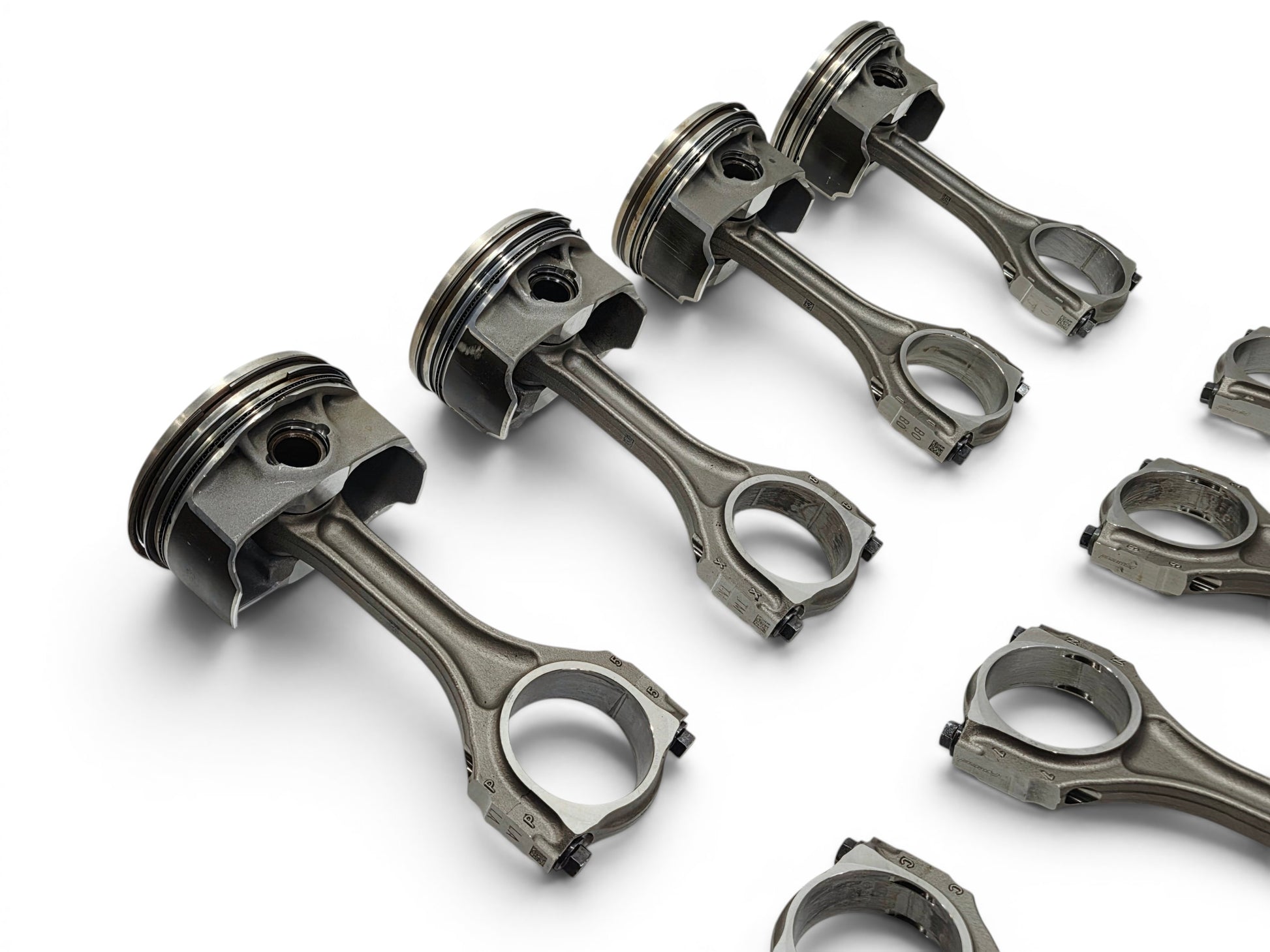 Send it Auto Parts OEM LT4 6.2L supercharged engine pistons and upgraded Pankl connecting rods set.